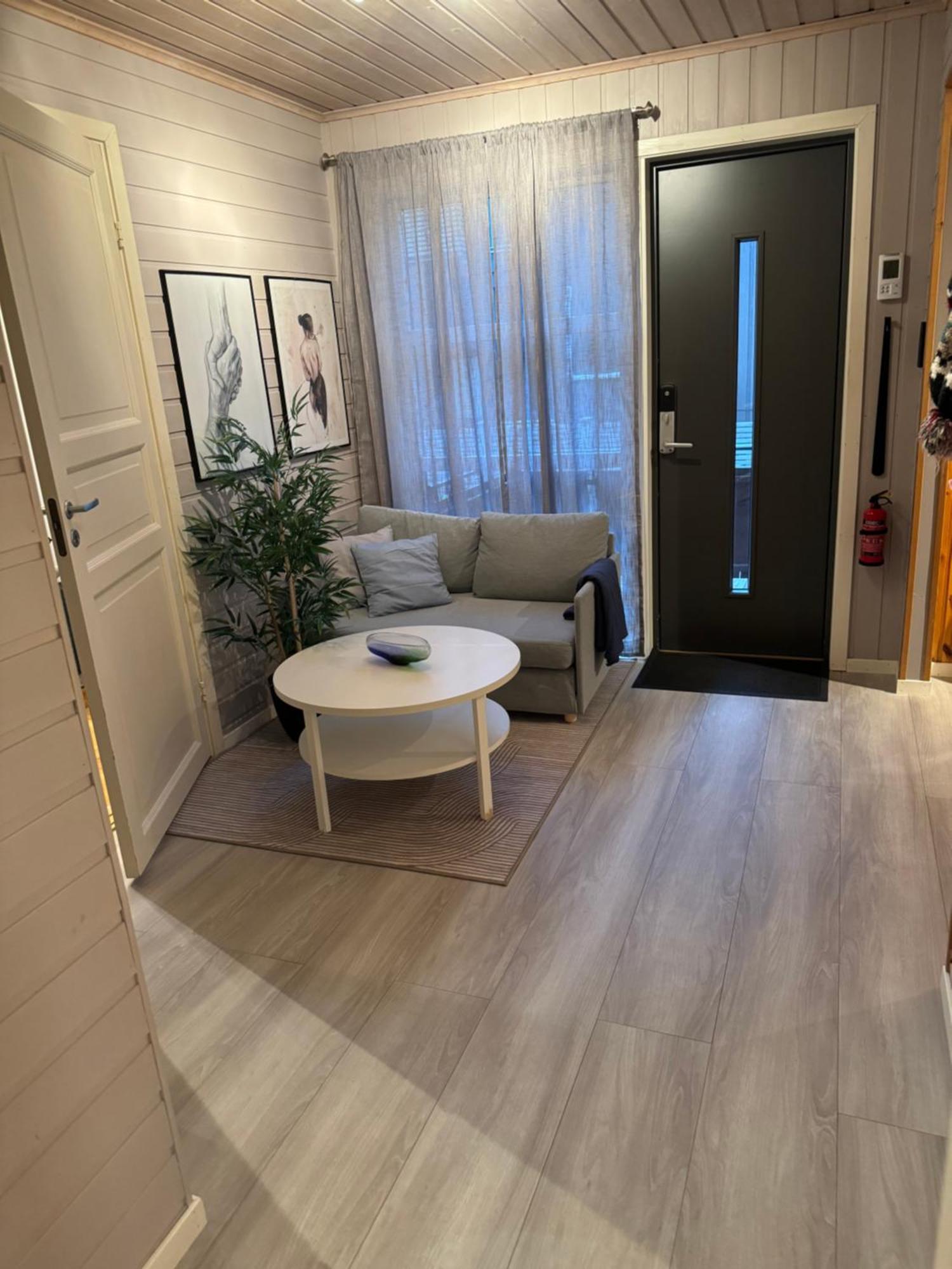 Very Centrally Located Apartment With Free Parking Tromso Exterior photo